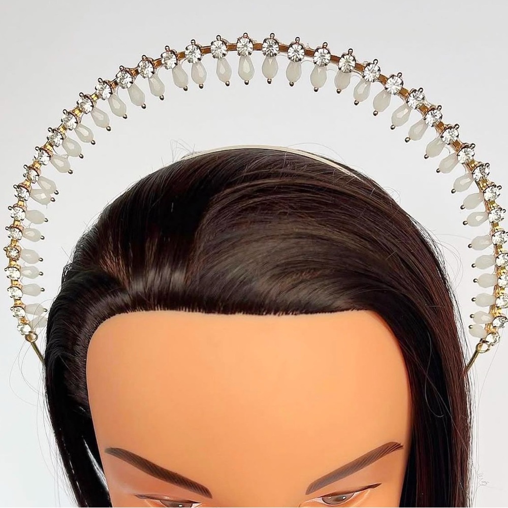 Gold and White Geometric Hair Accessory
